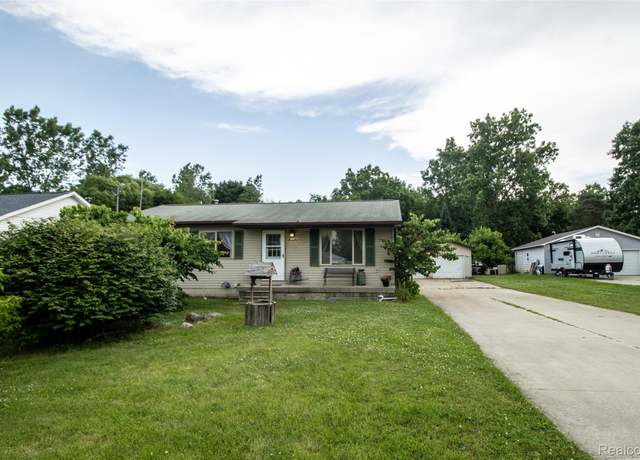 Property at 11490 Water St, Clio, MI 48420, 3 beds, 1 bath
