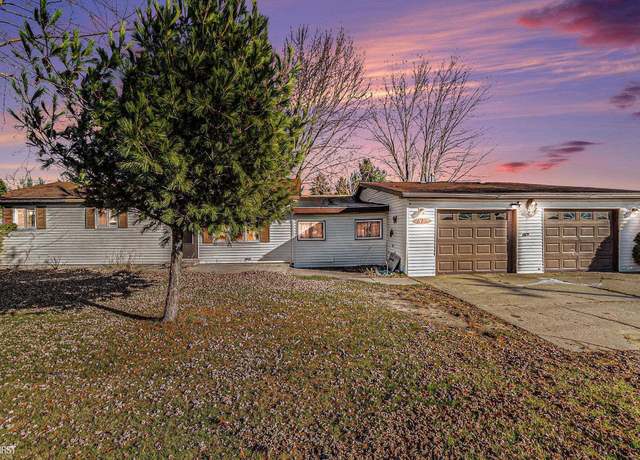 Property at 470 Michelson Rd, Houghton Lake, MI 48629, 4 beds, 2 baths