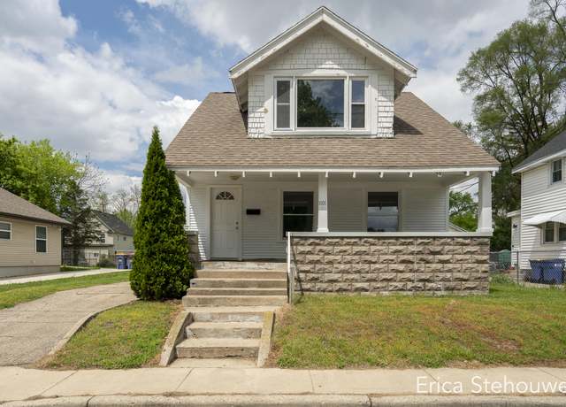 Property at 1101 Bemis St SE, Grand Rapids, MI 49506, 3 beds, 1 bath