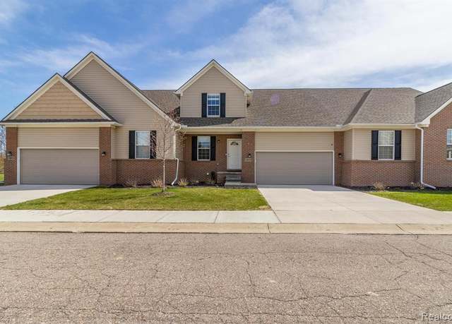 Property at 13819 Christina Ln, Van Buren Twp, MI 48111, 3 beds, 2.5 baths