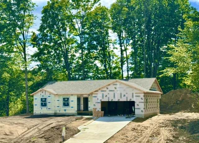 Property at 997 Birmley Estates Dr, Garfield Charter Township, MI 49696, 3 beds, 2 baths