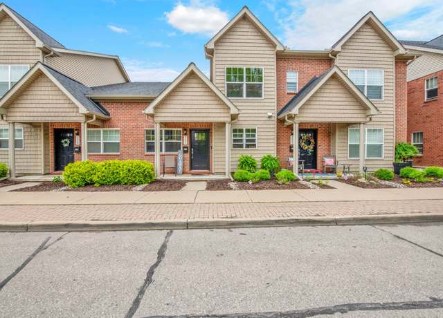 Property at 221 Oak St, Wyandotte, MI 48192, 3 beds, 2.5 baths