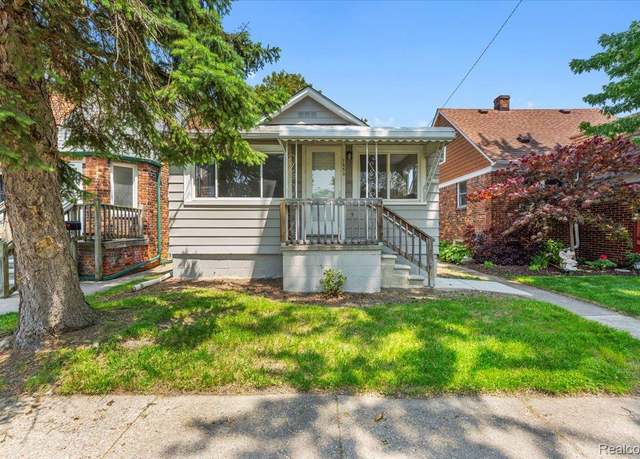 Property at 1550 Dee St, Wyandotte, MI 48192, 2 beds, 1 bath