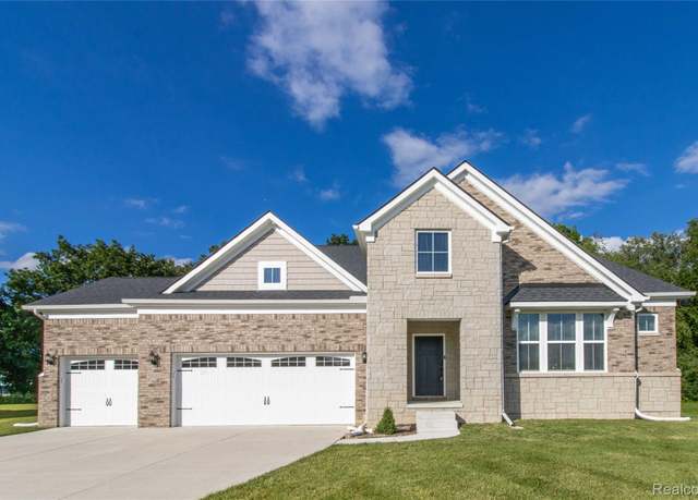 Property at 5532 Timber Glen Ct, Ann Arbor, MI 48108, 3 beds, 3.5 baths