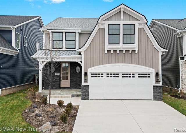 Property at 207 Mountain View Lane Ln, Milford, MI 48381, 4 beds, 2.5 baths
