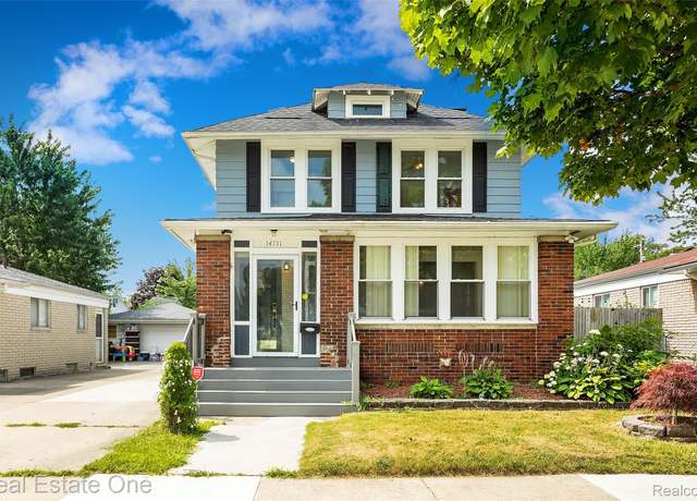 Property at 14711 Borgman St, Oak Park, MI 48237, 3 beds, 2 baths