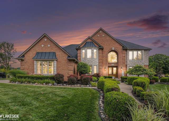 Property at 43302 Westphalia Ct, Sterling Heights, MI 48314, 4 beds, 3.5 baths