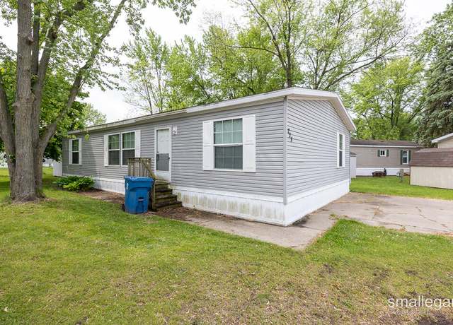 Property at 229 Spear St SW, Grand Rapids, MI 49548, 3 beds, 2 baths