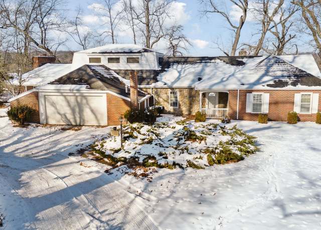 Property at 4300 W Bacon Rd, Hillsdale, MI 49242, 3 beds, 3 baths