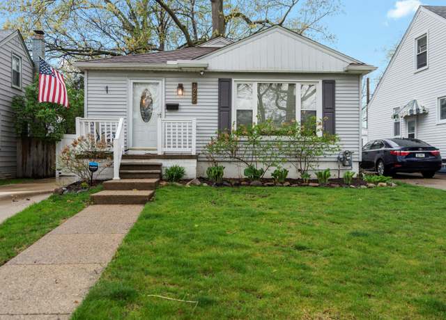 Property at 1927 Ardmore Ave, Royal Oak, MI 48073, 3 beds, 2 baths