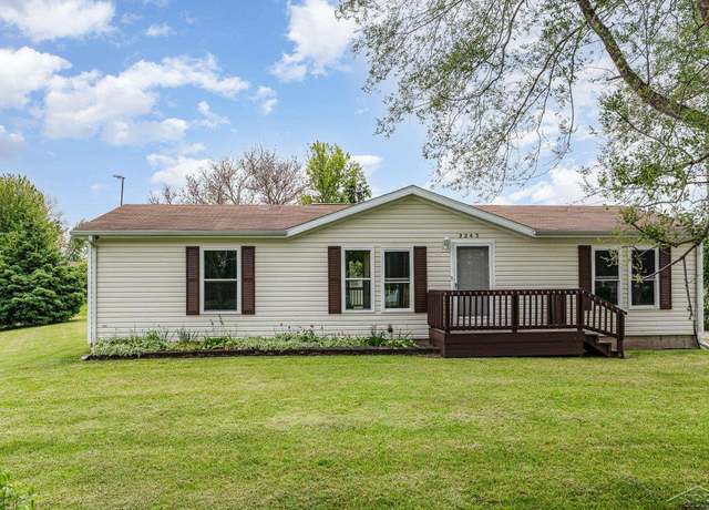 Property at 2243 Bullock Rd, Bay City, MI 48708, 3 beds, 2 baths