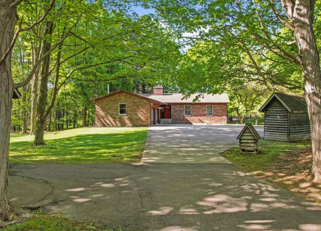 Property at 3836 Dexter Ann Arbor Rd, Ann Arbor, MI 48103, 4 beds, 3 baths