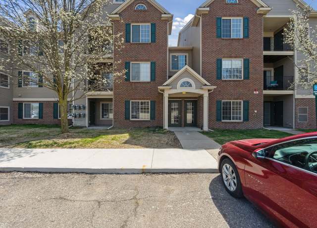 Property at 14206 Pinehurst Ln, Grand Blanc, MI 48439, 2 beds, 2 baths