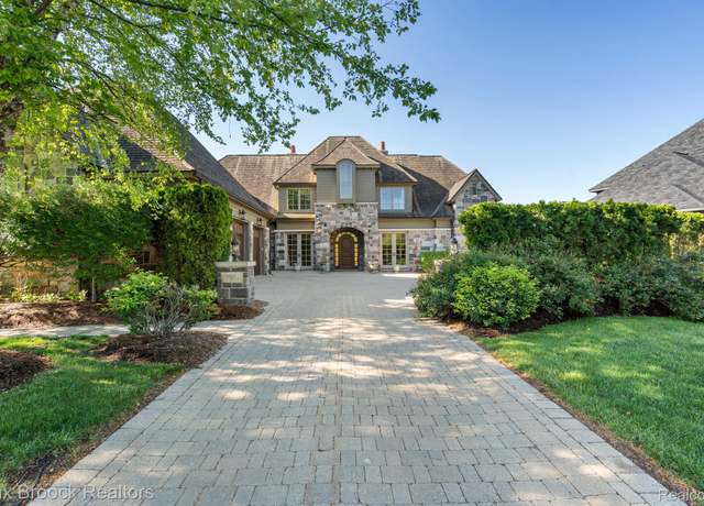 Property at 2921 Turtle Pond Court Ct, Bloomfield Hills, MI 48302, 5 beds, 7 baths