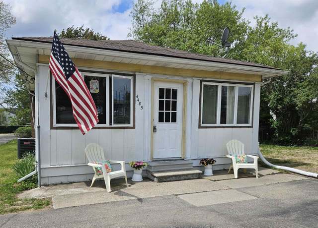 Property at 4485 Gratiot Ave, Fort Gratiot, MI 48059, 2 beds, 1 bath