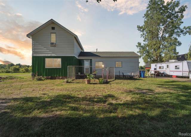 Property at 3541 Miller Rd, Shiawassee Township, MI 48414, 3 beds, 2 baths