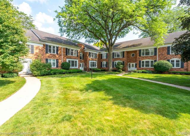 Property at 750 Trailwood Path Unit A, Bloomfield Hills, MI 48301, 2 beds, 2 baths