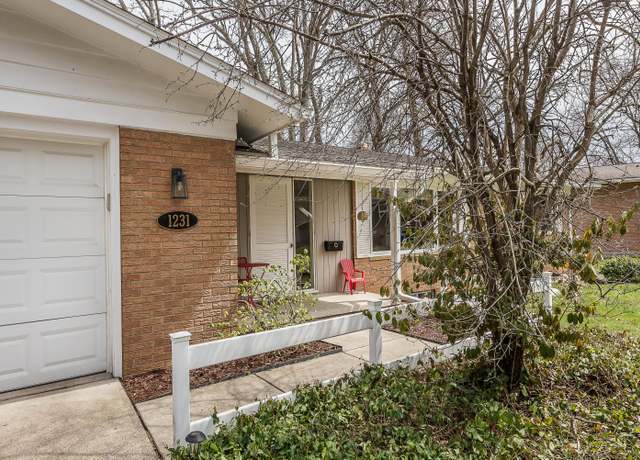 Property at 1231 Meadowbrook Ave, Ann Arbor, MI 48103, 3 beds, 2.5 baths