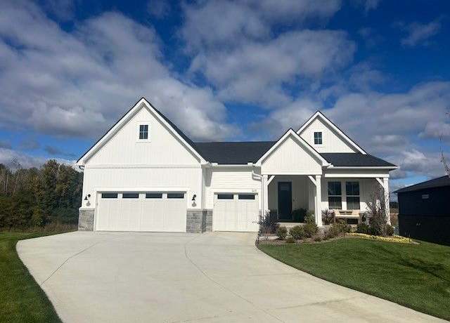 Property at 4104 Bay Terrace Dr, Milford, MI 48381, 3 beds, 2.5 baths