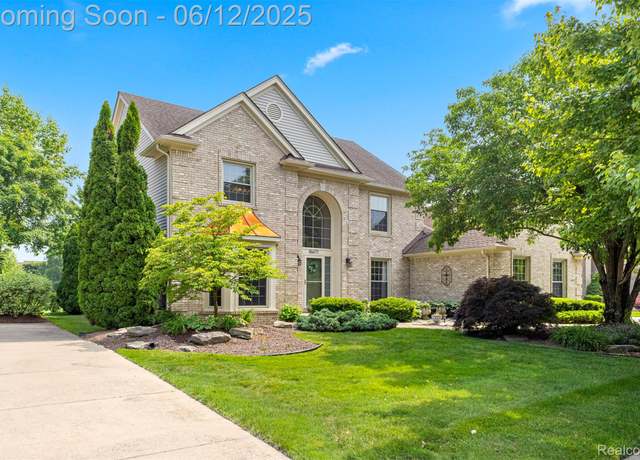 Property at 46671 Mornington Rd, Canton, MI 48188, 4 beds, 2.5 baths