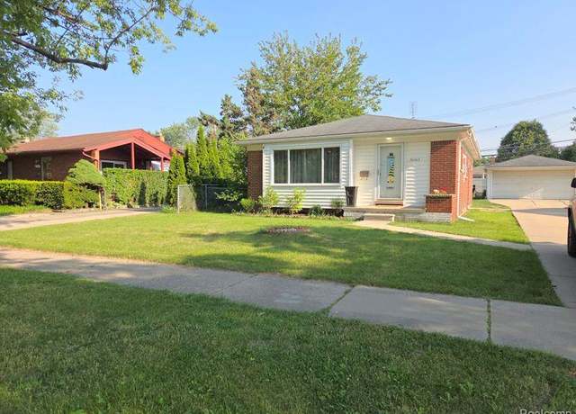 Property at 26467 W Warren St, Dearborn Heights, MI 48127, 3 beds, 1.5 baths