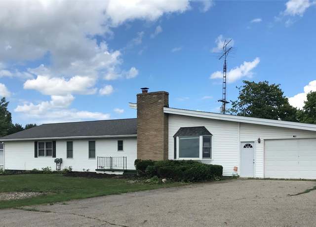 Property at 1212 N Van Dyke Rd, Bad Axe, MI 48413, 3 beds, 2.5 baths