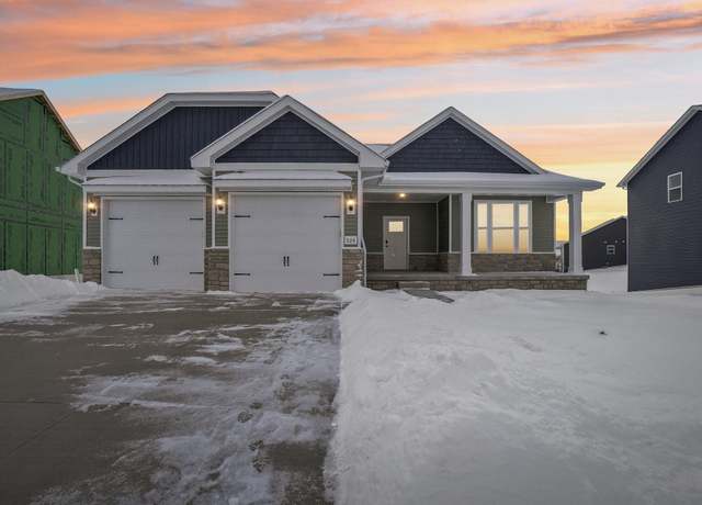 Property at 524 Birkdale Ln, Howell, MI 48843, 3 beds, 2.5 baths