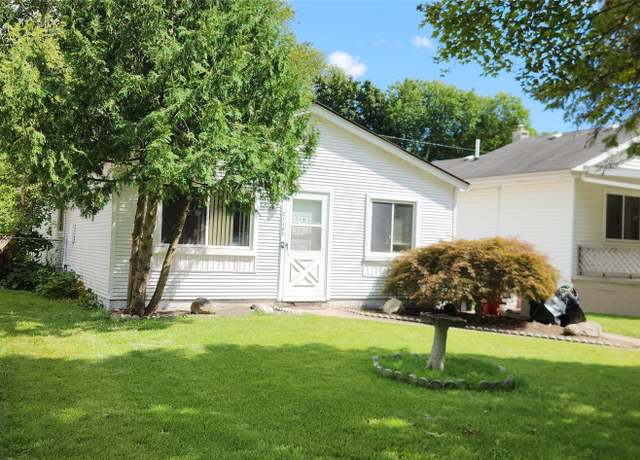 Property at 21182 Poinciana St. St, Southfield, MI 48033, 3 beds, 1 bath
