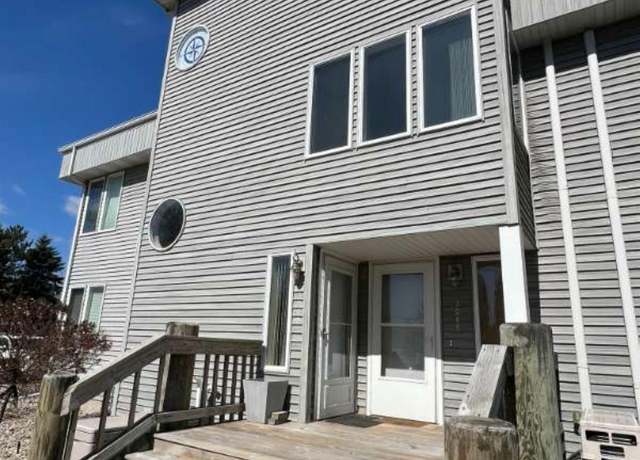 Property at 3067 E Midshipman Dr, Au Gres, MI 48703, 3 beds, 3 baths