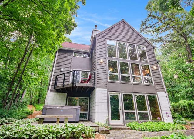 Property at 13663 Waterloo Rd, Chelsea, MI 48118, 3 beds, 2.5 baths