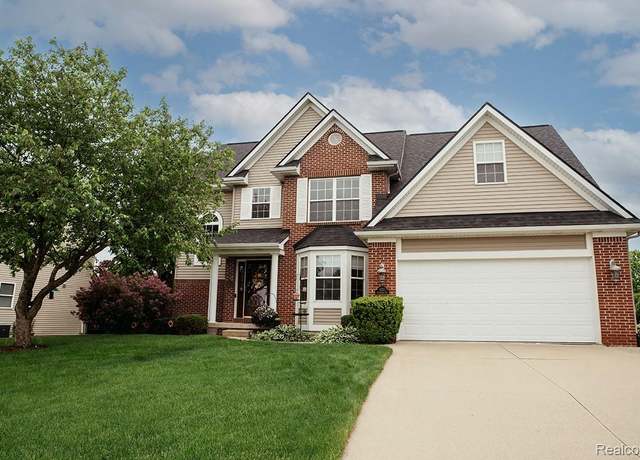 Property at 1023 Foxborough Dr, Williamston, MI 48895, 3 beds, 3.5 baths