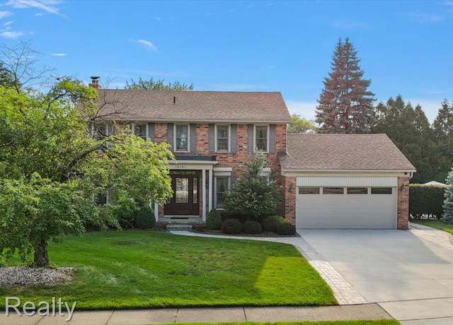 Property at 16363 Huff St, Livonia, MI 48154, 4 beds, 2.5 baths
