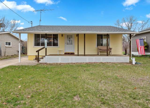 Property at 749 Vaniman Island Dr, Brooklyn, MI 49230, 2 beds, 1.5 baths