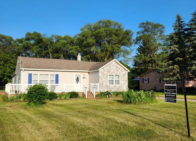 Property at 5140 Eastview Rd, Clarkston, MI 48346, 3 beds, 2.5 baths