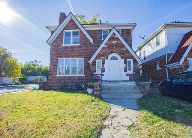 Property at 18403 Santa Rosa Dr, Detroit, MI 48221, 3 beds, 2.5 baths