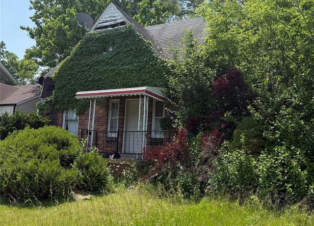 Property at 20057 Hanna St, Highland Park, MI 48203, 2 beds, 1 bath