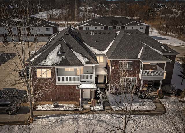 Property at 7008 Boulder Pointe Dr, Washington, MI 48094, 2 beds, 2 baths