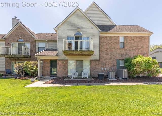Property at 523 Brookfield Dr #81, Westland, MI 48185, 2 beds, 2 baths