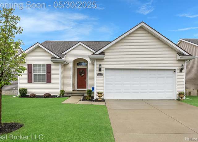 Property at 4428 Cross Creek Blvd, Burton, MI 48509, 2 beds, 2 baths