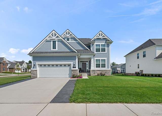 Property at 1821 Emerald Ln, Wixom, MI 48393, 4 beds, 3 baths