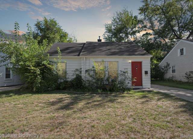 Property at 12761 Saratoga St, Oak Park, MI 48237, 2 beds, 1 bath