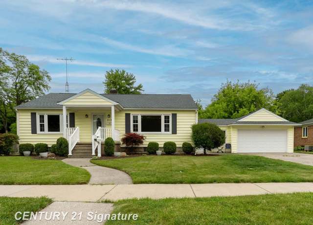 Property at 505 S Mclellan St, Bay City, MI 48708, 3 beds, 2 baths
