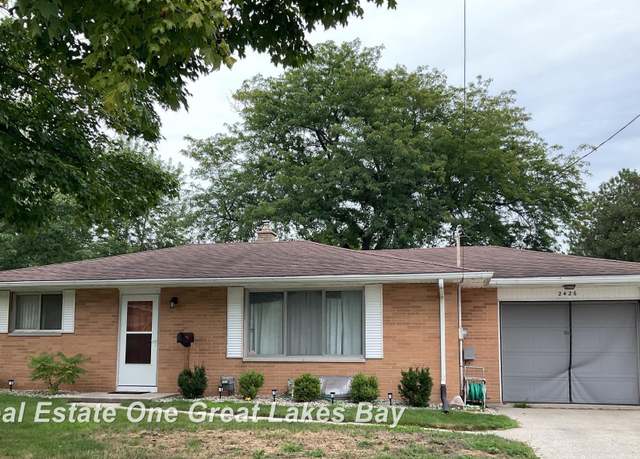 Property at 2426 Whitemore Rd, Saginaw, MI 48602, 2 beds, 1.5 baths