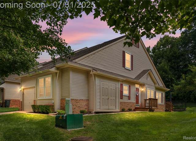 Property at 30844 Centennial Dr, Novi, MI 48377, 3 beds, 3 baths