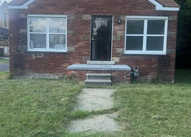 Property at 13101 Steel St, Detroit, MI 48227, 3 beds, 1.5 baths