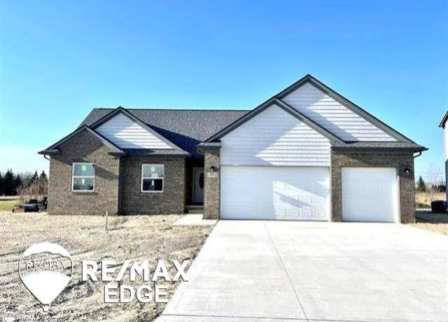 Property at 1443 Woodlake Ln, Mundy Twp, MI 48439, 3 beds, 2.5 baths