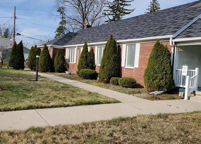 Property at 20331 W Outer Dr, Dearborn, MI 48124, 1 bed, 4 baths