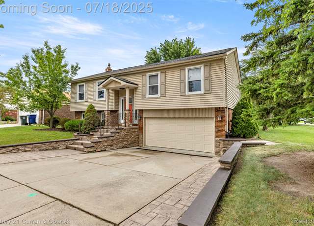 Property at 6114 Raintree Dr, Canton, MI 48187, 3 beds, 2 baths