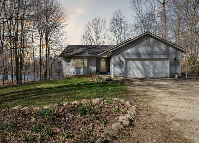 Property at 13344 Gilkey Lake Rd, Delton, MI 49046, 3 beds, 2.5 baths