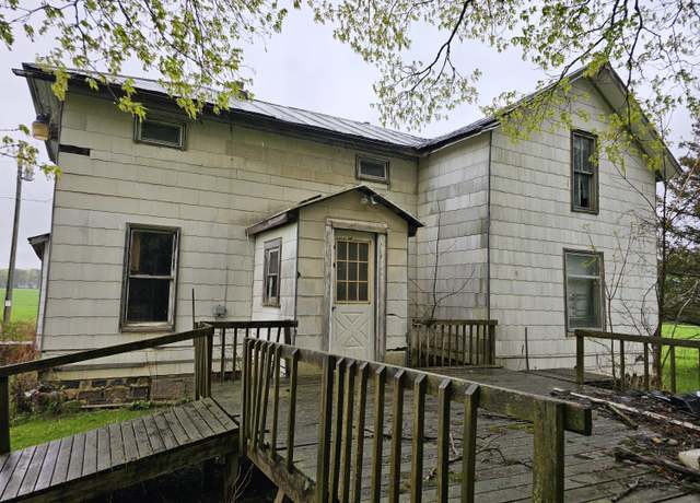 Property at 7697 Hogan Rd, Muir, MI 48860, 1 bath